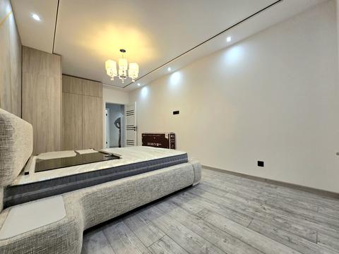 квартира за адресою Залізнична вул., 7