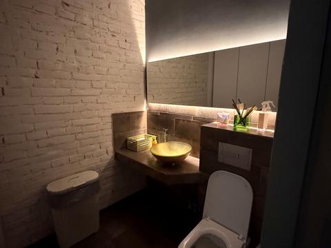 комерційна за адресою Січових Стрільців вул. (), 21