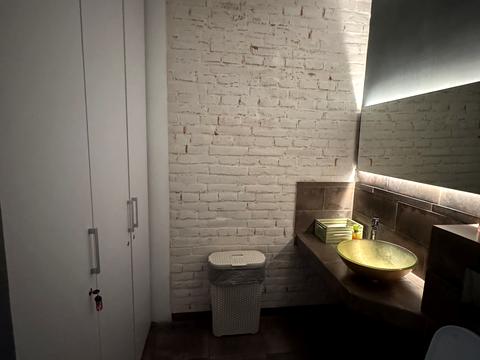 комерційна за адресою Січових Стрільців вул. (), 21