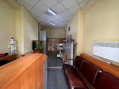 комерційна за адресою Карела Чапека вул. (Юліуса Фучика), 3-А