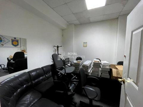 комерційна за адресою Карела Чапека вул. (Юліуса Фучика), 3-А