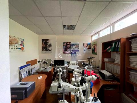 комерційна за адресою Карела Чапека вул. (Юліуса Фучика), 3-А