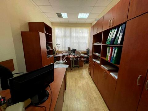 комерційна за адресою Карела Чапека вул. (Юліуса Фучика), 3-А