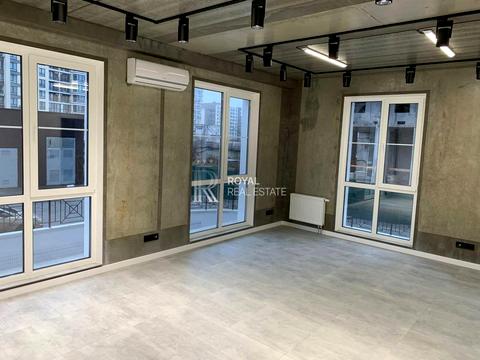 комерційна за адресою Михайла Максимовича вул. (Онуфрія Трутенка), 24