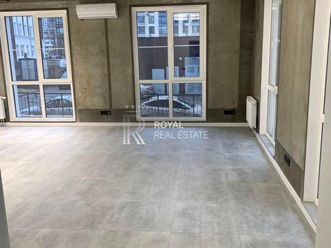 комерційна за адресою Михайла Максимовича вул. (Онуфрія Трутенка), 24