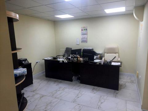 комерційна за адресою Первомайского Леонида, 1