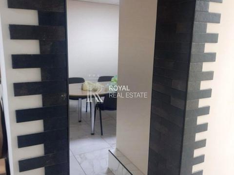 комерційна за адресою Первомайского Леонида, 1