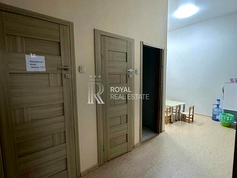 коммерческая по адресу Липковського, 1