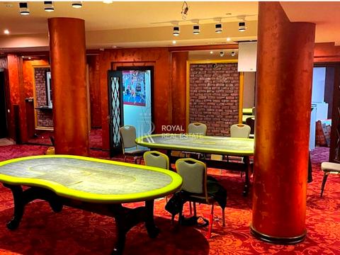 комерційна за адресою Володимира Івасюка просп. (Героїв Сталінграду), 4-А