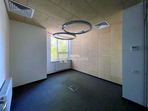 коммерческая по адресу Елены Телиги ул., 6