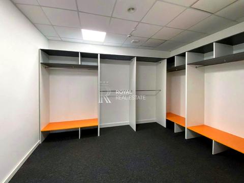 коммерческая по адресу Елены Телиги ул., 6