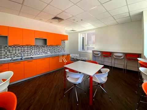 коммерческая по адресу Елены Телиги ул., 6