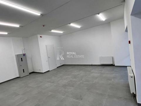 комерційна за адресою Максимовича Михаила, 1