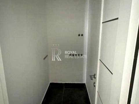 коммерческая по адресу Салютная ул., 2-Б