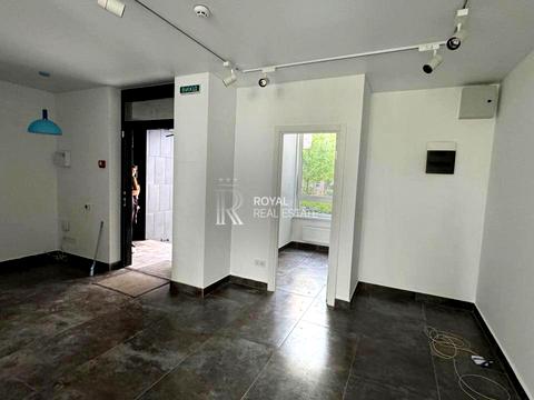 коммерческая по адресу Салютная ул., 2-Б