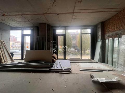 комерційна за адресою Антоновича вул. (Горького), 118