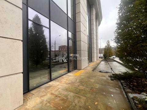 комерційна за адресою Антоновича вул. (Горького), 118