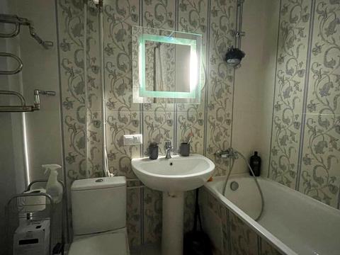 квартира за адресою Олександра Довженка вул., 2