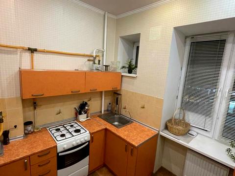 квартира за адресою Олександра Довженка вул., 2