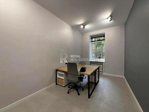 коммерческая по адресу Владимирская ул., 81-Б