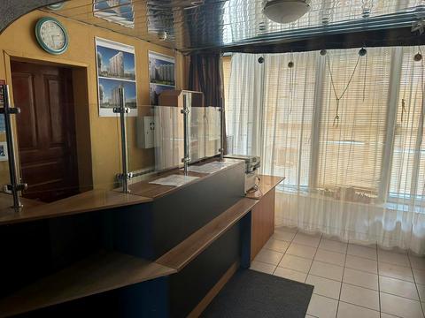 комерційна за адресою Богданівська вул., 10