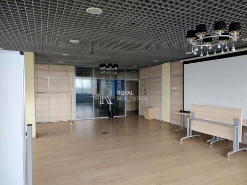 коммерческая по адресу Вацлава Гавела бульв. (Івана Лепсе), 1/28