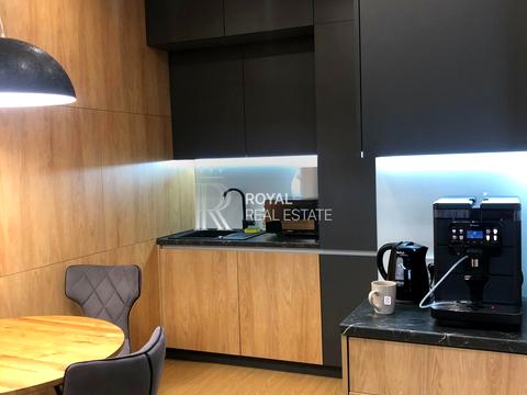 комерційна за адресою Кловський Узвіз вул., 7