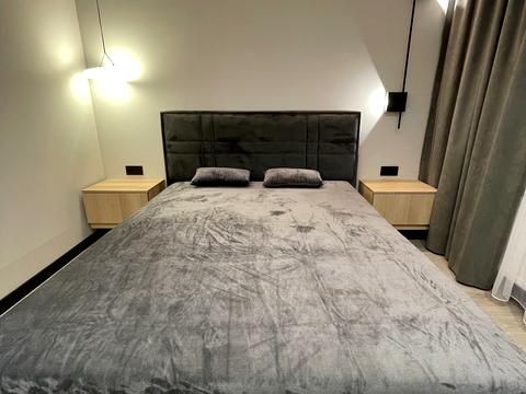 квартира за адресою Одеса, Краснова вул., 1-В