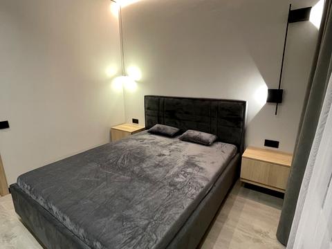 квартира за адресою Одеса, Краснова вул., 1-В