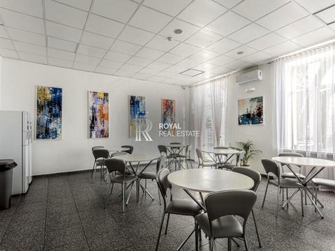 комерційна за адресою Київ, Вадима Гетьмана вул., 2