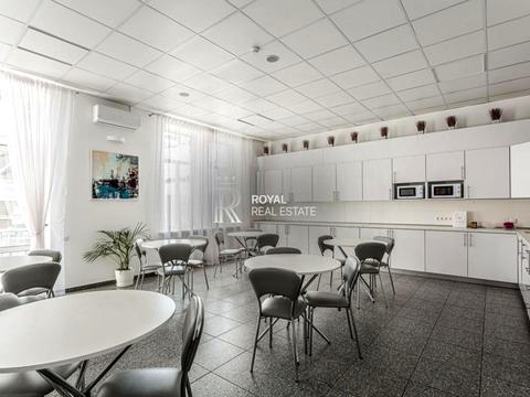 комерційна за адресою Київ, Вадима Гетьмана вул., 2