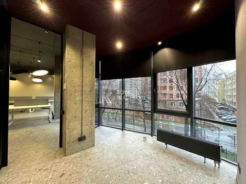 комерційна за адресою Євгена Коновальця вул. (Щорса), 36-Д