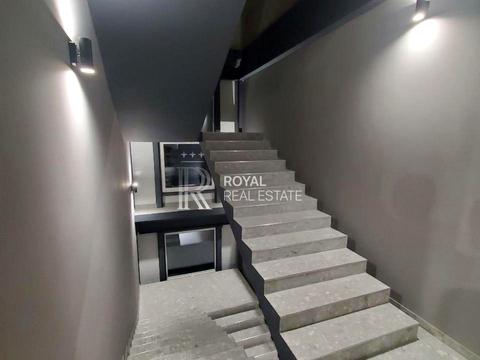 коммерческая по адресу Євгена Чикаленка ул. (Матросова), 6