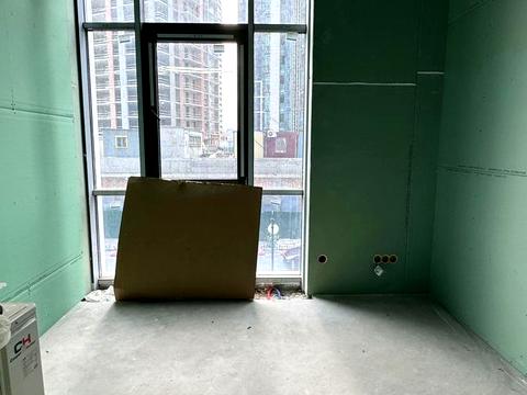 коммерческая по адресу Андрея Верхогляда ул. (Михайла Драгомирова), 19-А