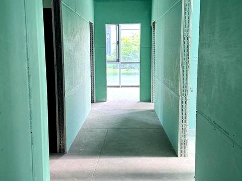 коммерческая по адресу Андрея Верхогляда ул. (Михайла Драгомирова), 19-А