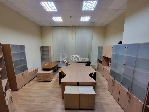 комерційна за адресою Микільсько-Слобідська вул., 1-А