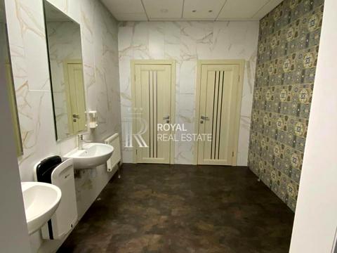 комерційна за адресою Автозаводська вул., 54