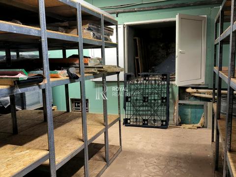 комерційна за адресою Валерія Лобановського просп., 114/3