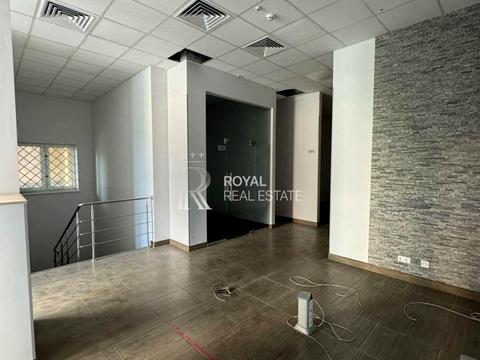 комерційна за адресою В'ячеслава Чорновола вул., 29