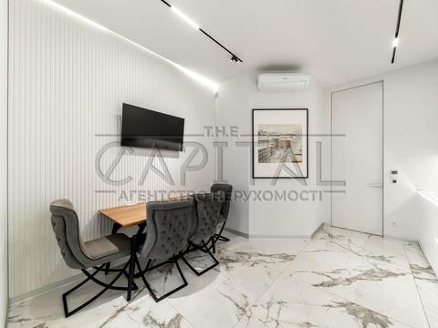 квартира за адресою Заньковецької вул., 8