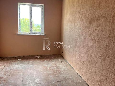 комерційна за адресою Підгірний, 1