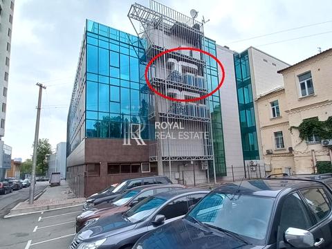 комерційна за адресою Голосіївський просп. (40-річчя Жовтня), 30-А