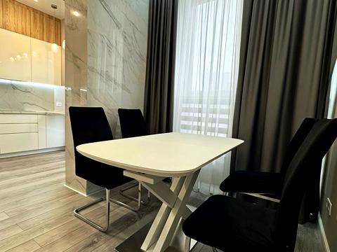 квартира за адресою Дніпро, Зоряний бульв., 1м