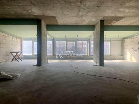 коммерческая по адресу Щербакивского Данила, 1