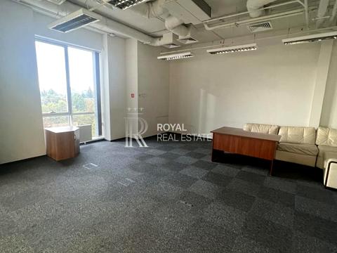 коммерческая по адресу Вацлава Гавела, 6