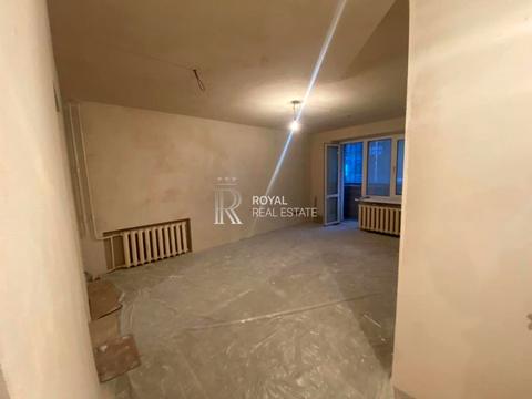 коммерческая по адресу Щекавицкая, 1