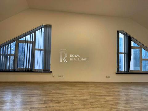 комерційна за адресою Редутна вул., 58