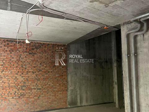 комерційна за адресою Бусловська вул., 12