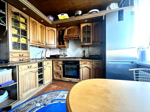 квартира за адресою Слави бульв., 18