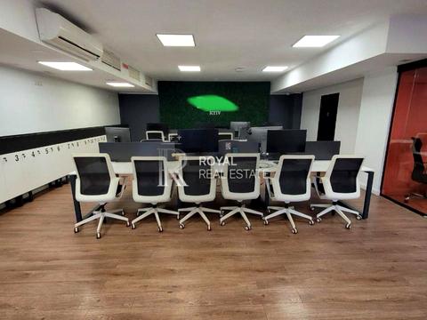 комерційна за адресою Київ, Гетьмана Павла Скоропадського вул. (Льва Толстого), 39